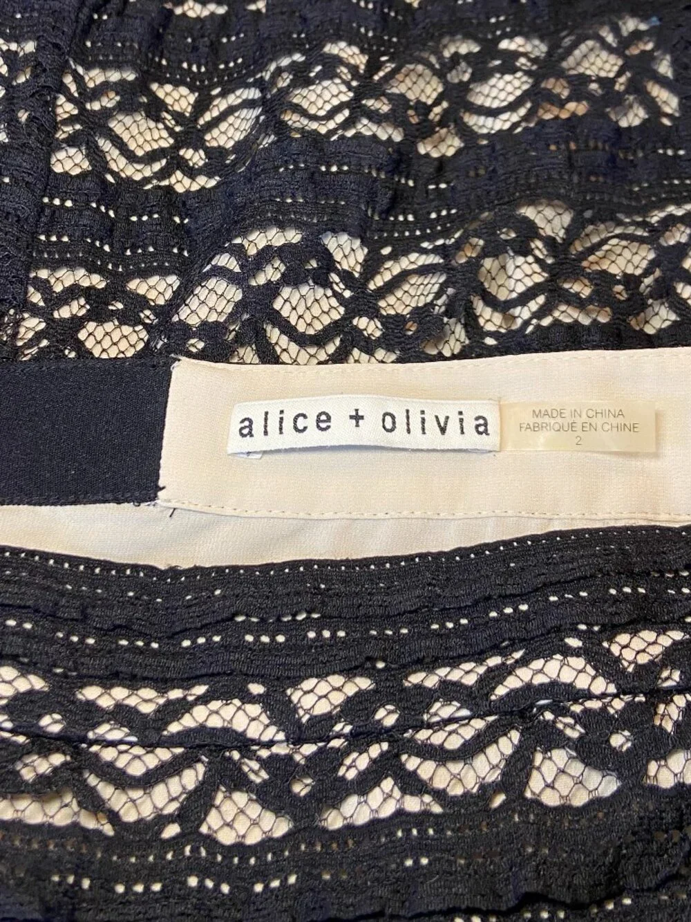 Alice + Olivia Ettley Black Lace Maxi Skirt Size 2